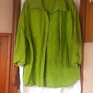 Size 1X bright green blouse